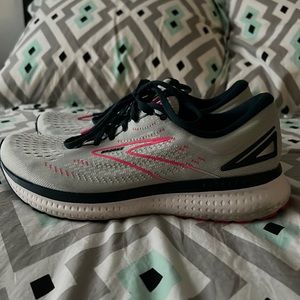 Brooks Glycerin 19 Womens Running Shoes